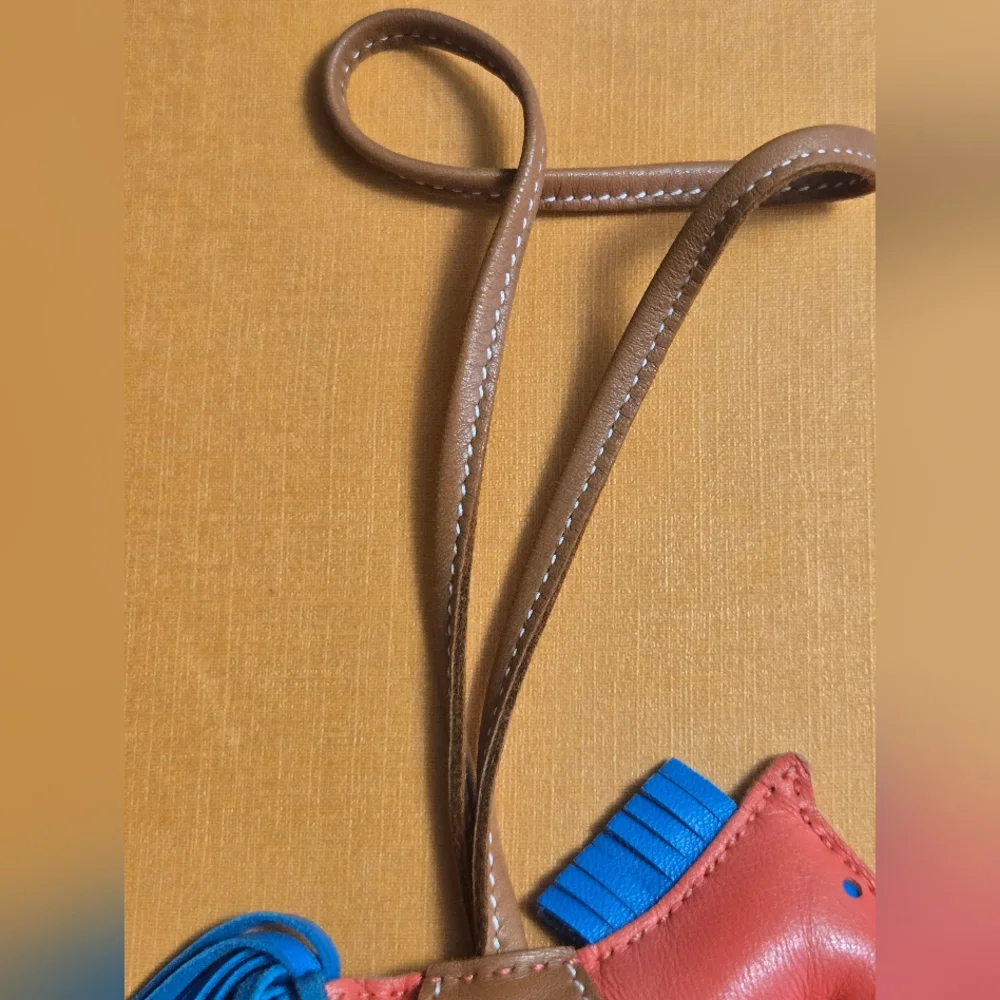 Hermès Red Horse-Shaped Bag Charm - Picture 11 of 11